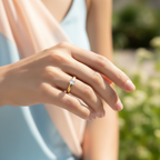 Ring | 18K Gold - Solitaire - Oval Zircon - 2mm - Ladies