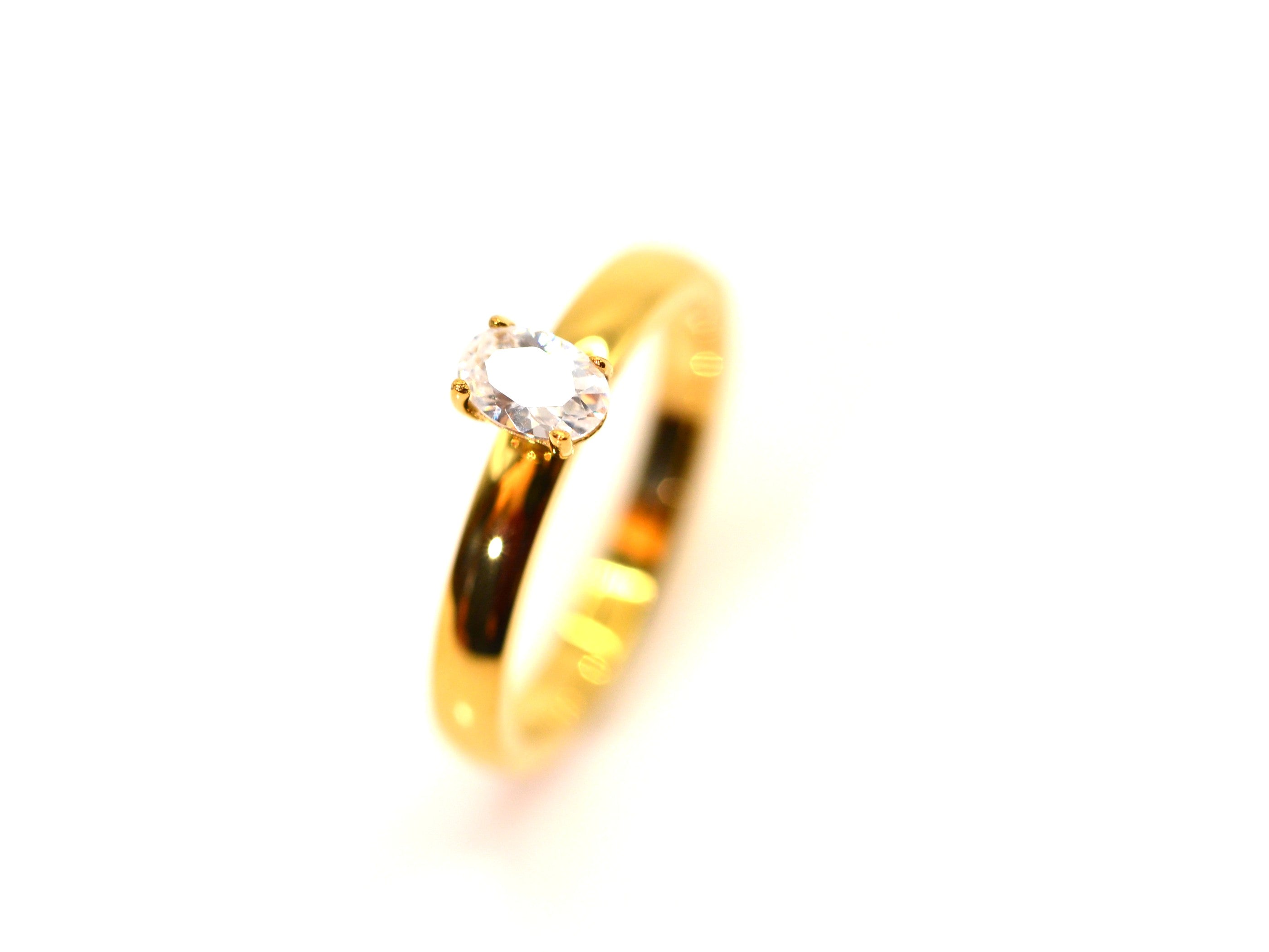 Ring - 18K Gold - Solitär - Ovaler Zirkon - Klar - Damen